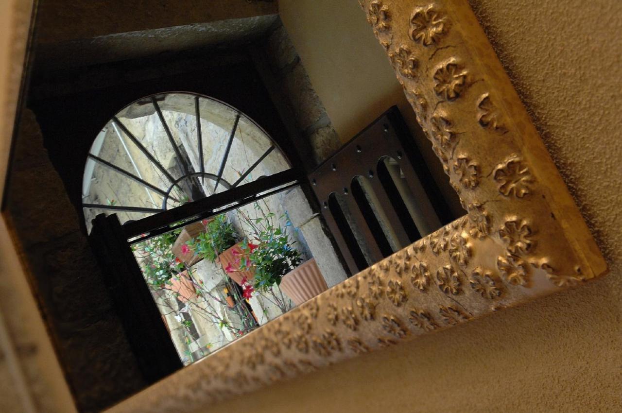 סאן מרינו La Grotta Hotel מראה חיצוני תמונה